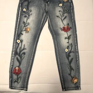 Women’s jeans with embroidery design.